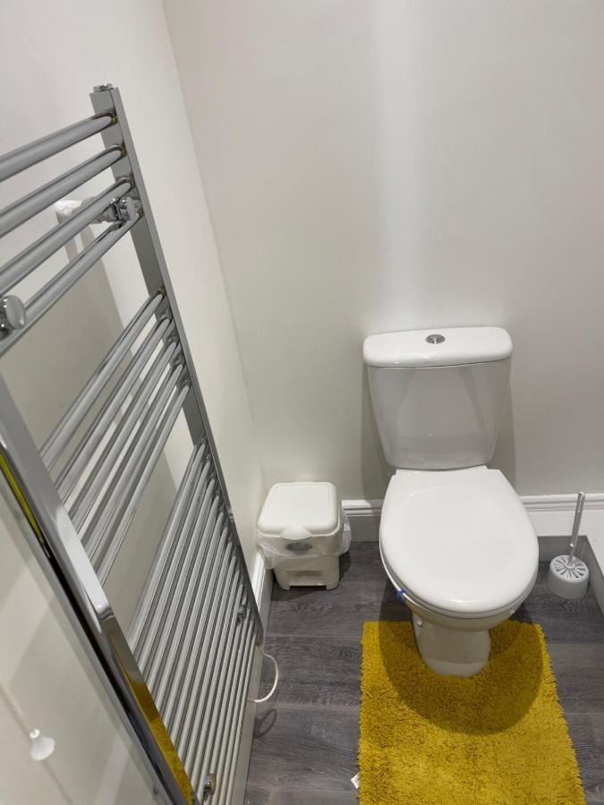 Small Room In Horfield 3 Bristol Eksteriør bilde